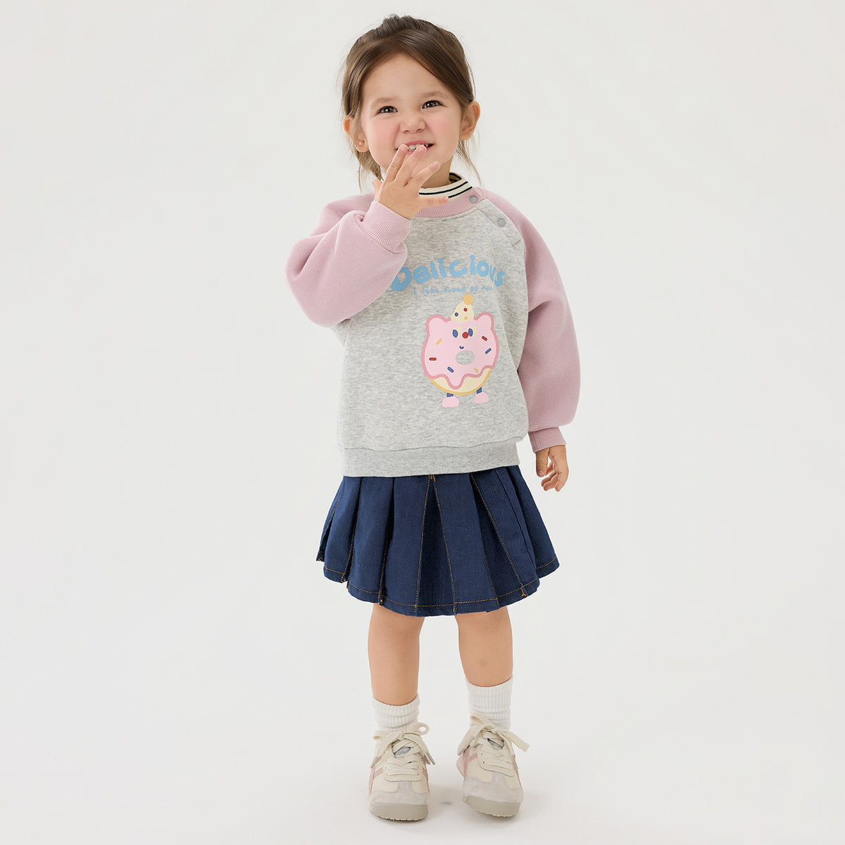 Fake Two-Piece Color-Block Pullover Sweatshirt
