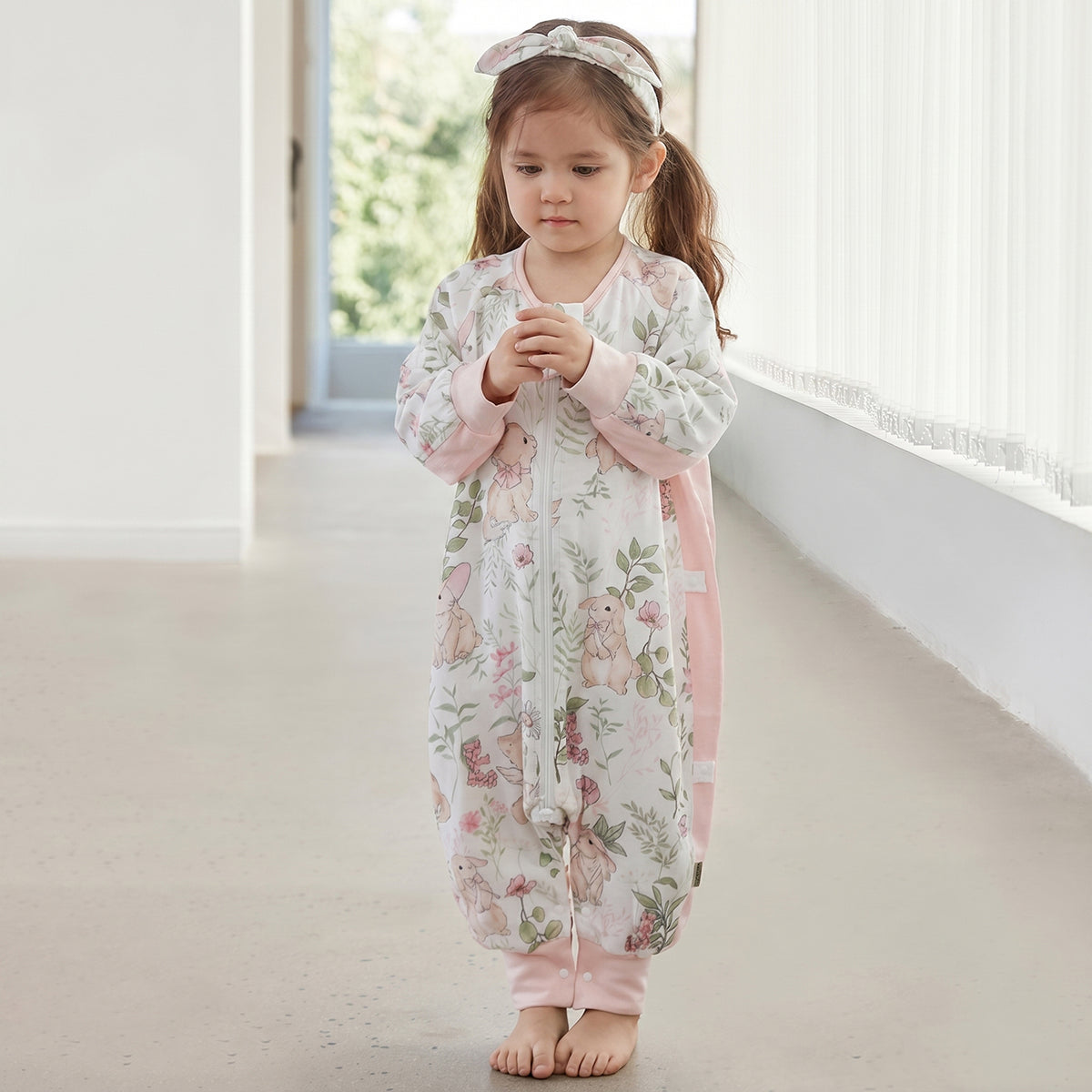 6-Layer Front 4-Layer Back Muslin Long Sleeve Split-Leg Sleep Sack