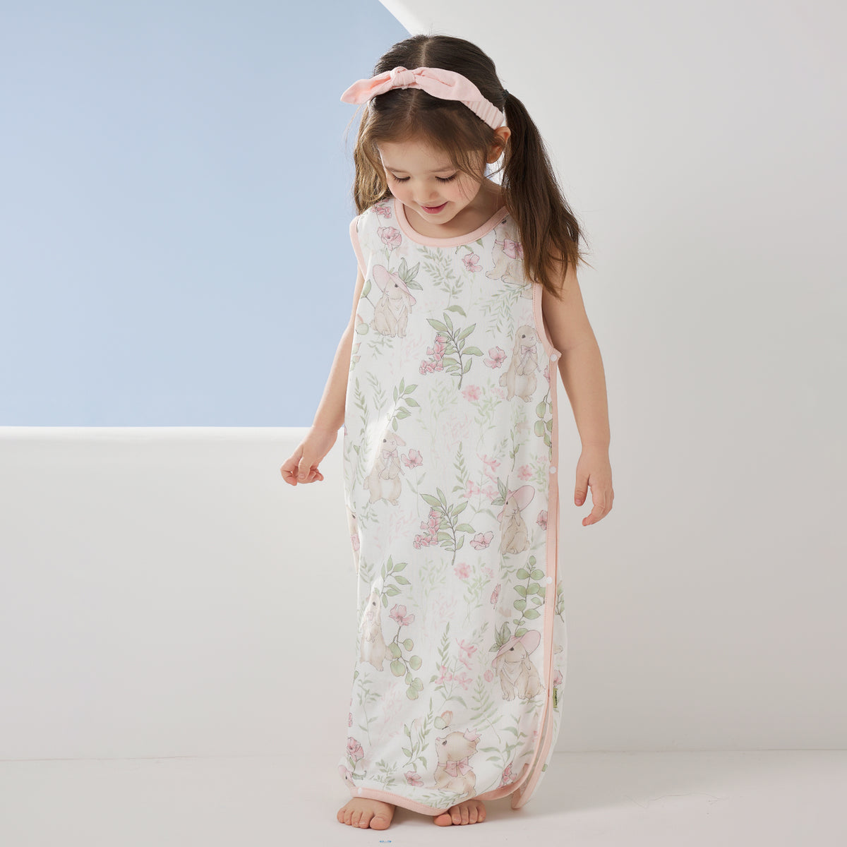 4-Layer Front 2-Layer Back Sleeveless Muslin Sleep Sack